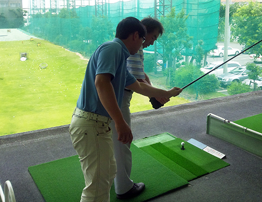 経験豊富なプロによる、ゴルフレッスン